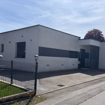 Attraktiver Doppelhausbungalow in Mattighofen🏡 📍🌳 - Bild 3