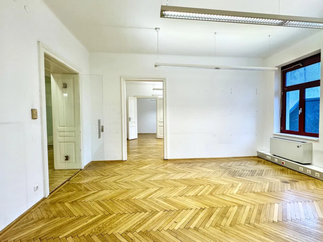 Klimatisiertes, großzügiges Büro in der Mariahilferstraße - Bild 1
