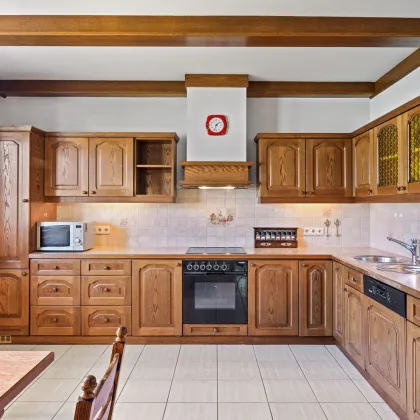 Breitensee | Ruhig gelegenes Einfamilienhaus mit Gartenidylle und Ausbaupotenzial - Bild 3