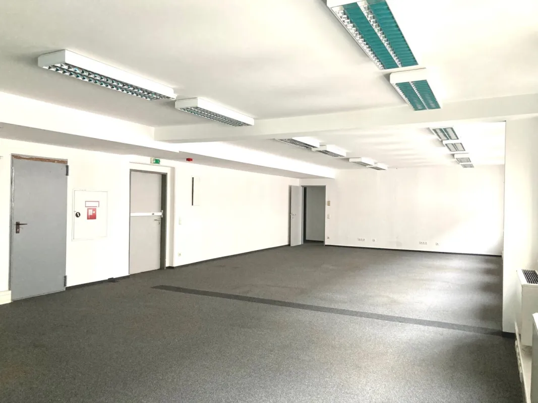 1060! Bürofläche direkt auf der Mariahilfer Straße! - Bild 1