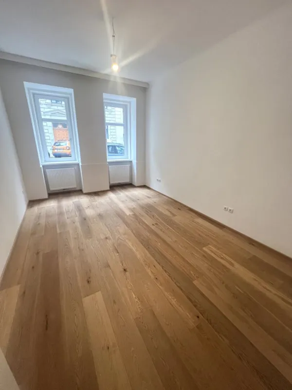 1050! Saniertes 1-Zimmer Eigentum nahe Matzleinsdorfer Platz! - Bild 1