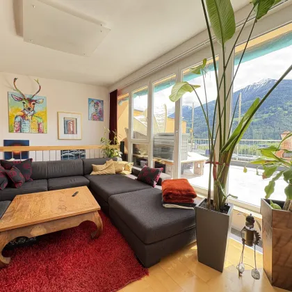 Dachgeschosswohnung in Telfs: Stilvoll leben mit Terrasse und Garage! - Bild 2