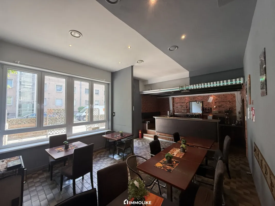 vielseitig nutzbares Lokal 57m² mit Gastgarten 37m² & ohne Ablöse – gute Lage in Linz - Bild 1