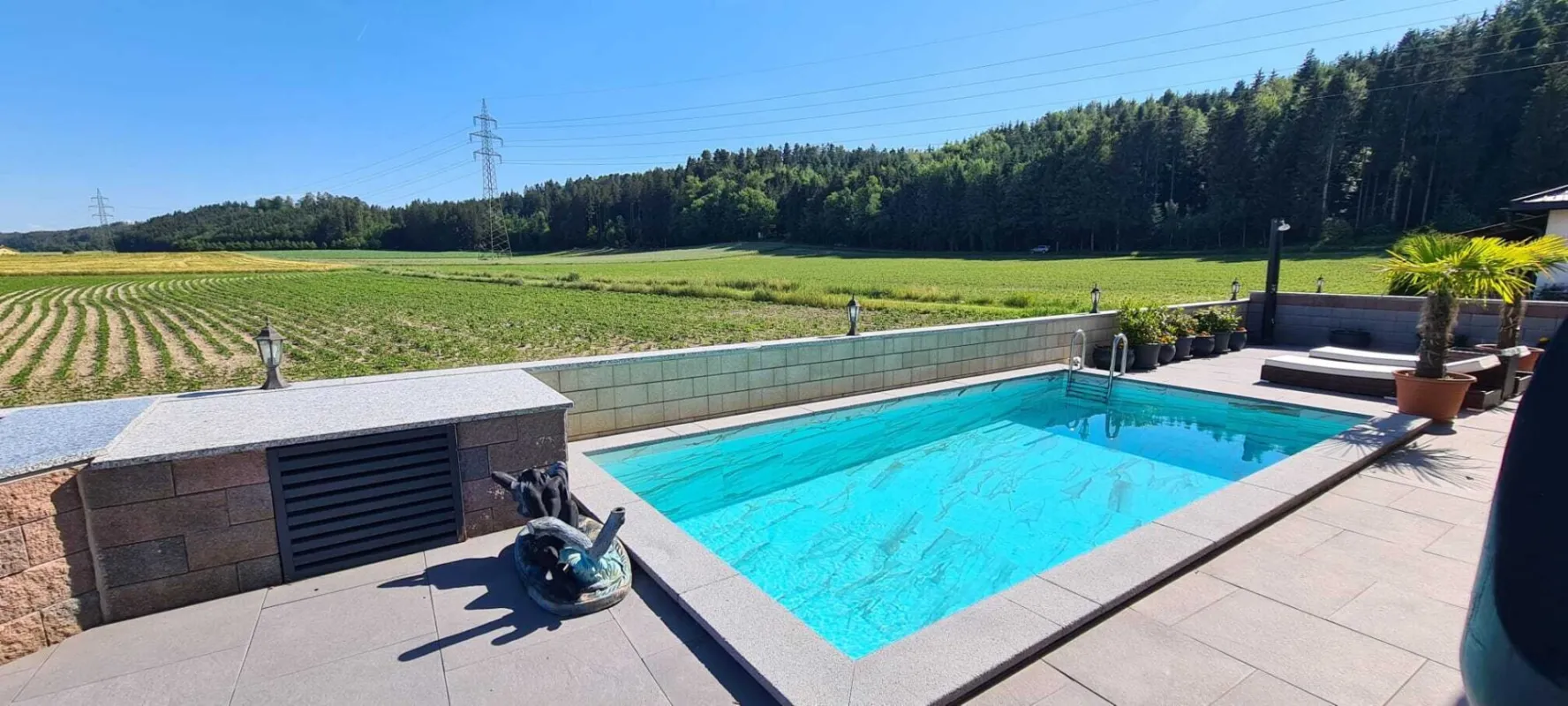 Neuwertiges Zinshaus in Helpfau-Uttendorf - Bild 1