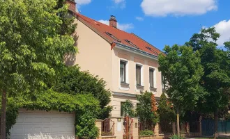 Traumhafte Jugendstilvilla mit uneinsehbarem Garten und vielfältigen Nutzungsmöglichkeiten