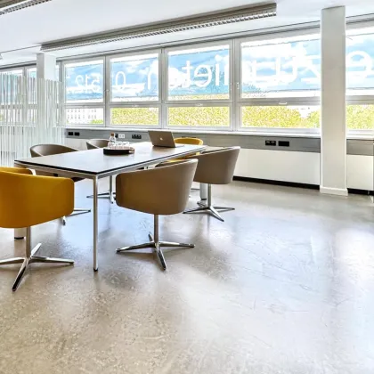 Blick auf die Secession | 650m2 Bürofläche - Bild 2