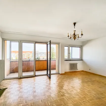 Großzügige Wohnung mit Ausblick, Gartennutzung und Lift. - Ideales Investmentobjekt. - Bild 3