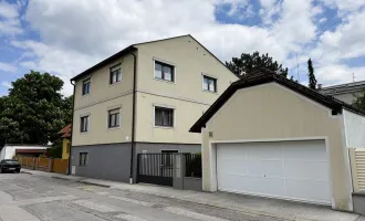 Großzügiges Wohnhaus mit 2 Wohneinheiten und Garage mit Platz für 4 Fahrzeuge im beliebten Zehnerviertel zu verkaufen