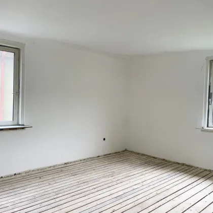 PROVISIONSFREI VOM EIGENTÜMER! SANIERUNGSBEDÜRFTIGE 3-ZIMMER-WOHNUNG NÄHE PURKERSDORF ZENTRUM! - Bild 3