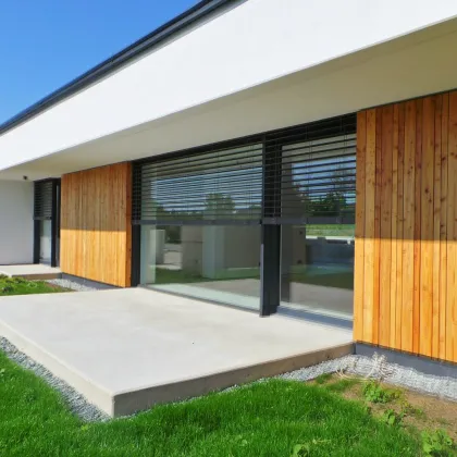 PROVISIONSFREI, exklusiv Wohnen in der Thermenregion Bad Waltersorf- BUNGALOW modernste Ausstattung, 2Terrassen, Photovoltaikanlage und GARTEN - Bild 3