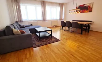INNSTRASSE, UNBEFRISTET, 88 m2 Altbau, 3 Zimmer, Komplettküche, 2er-WG-geeignet, Wannenbad, Parketten, gefördert