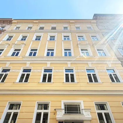 SERVITENVIERTEL - ERSTBEZÜG - HIGH END STILWOHNUNG -  4 Zimmer - 2 BÄDER - RUHELAGE-  RENOVIERTES STILJUWEL - OST/WEST - 3.WOHNETAGE - Bild 3