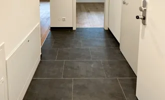 Schöne 2-Zimmerwohnung mit Loggia in U-Bahn-Nähe zum Verkauf (befristet vermietet)