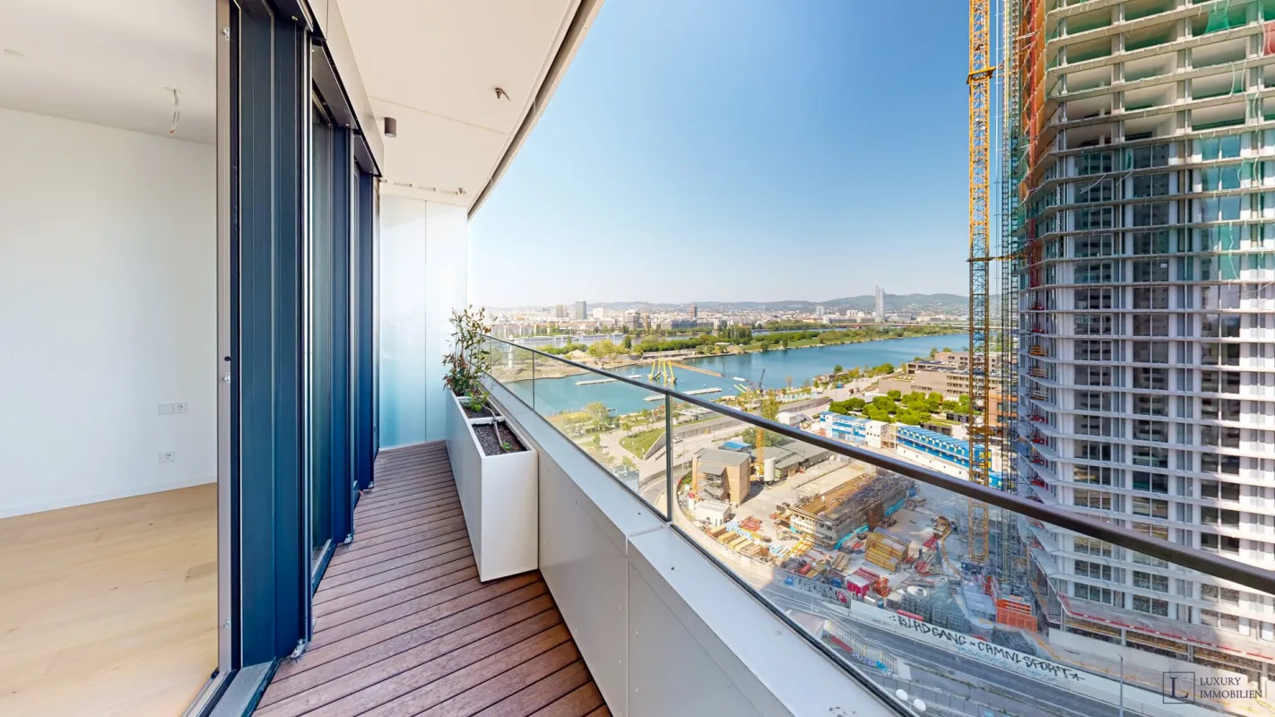 Stilvolle 2-Zimmer-Wohnung mit Balkon im DANUBEFLATS - Bild 1