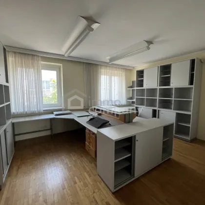 ***Zentrumslage*** Büroflächen mit Kanzlei-Charakter - Bild 3