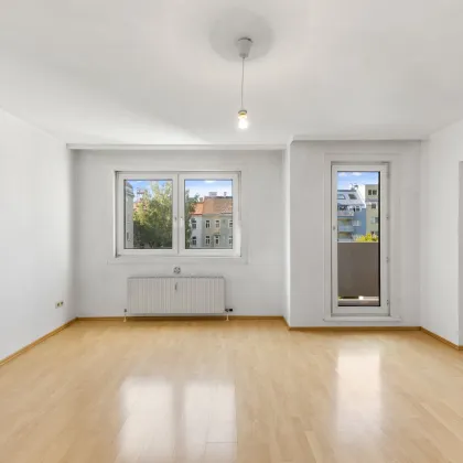 Effizienter Grundriss // ruhig und hell // Loggia // Parkplatz-Option - Bild 3