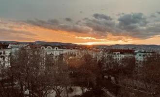 1040! 4 Zimmer Dachgeschoss-Wohnung mit ca. 32 m² großer Terrasse mit traumhaften Fernblick