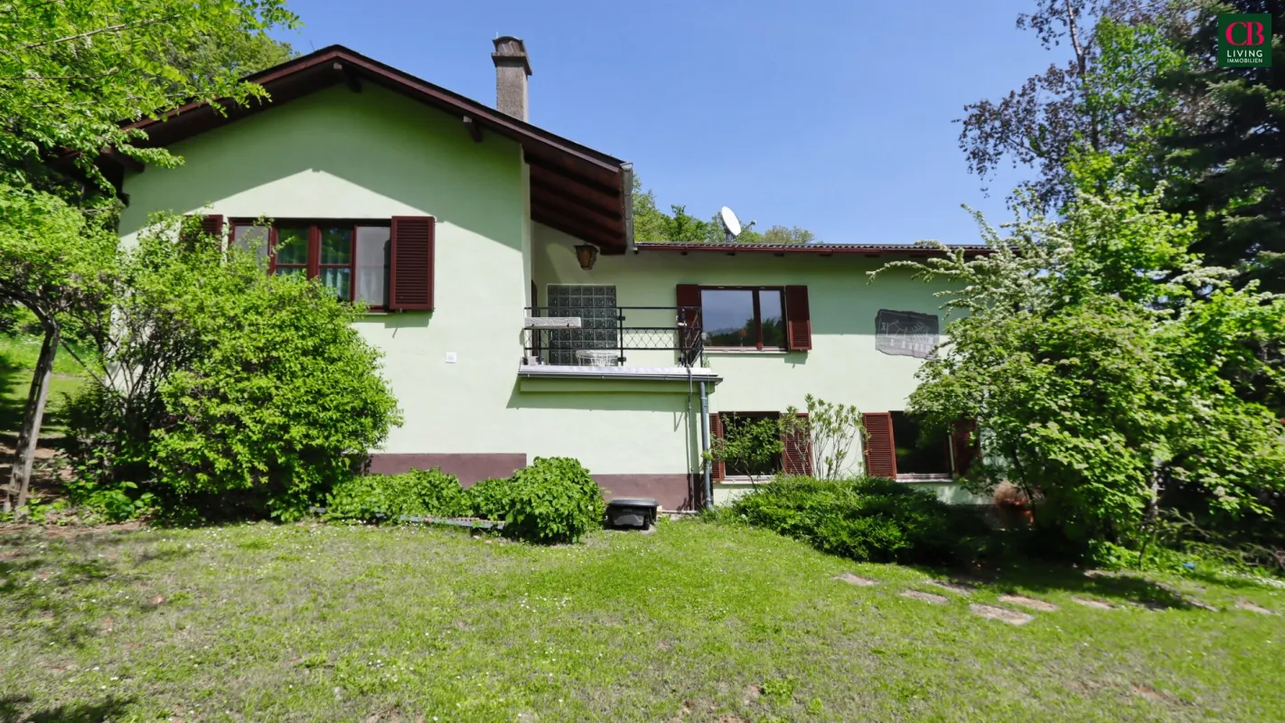 FAMILIENFREUNDLICHES HAUS IN BESTER LAGE - Bild 1