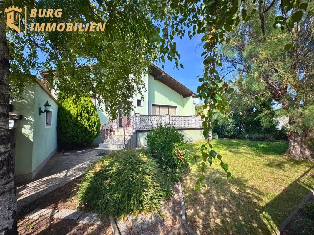 Ihr Rückzugsort im Speckgürtel Wiens: Einfamilienhaus mit Garten und Terrasse in Wiener Neudorf. - Bild 1