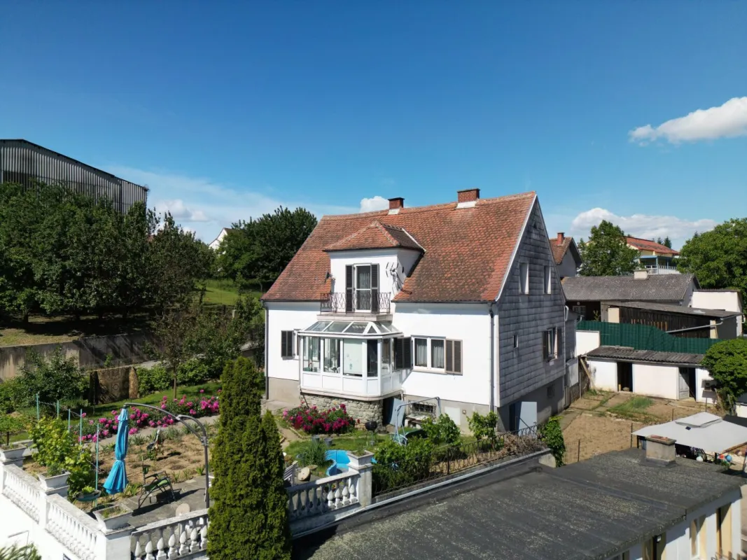 Geräumiges Einfamilienhaus in ruhiger Lage in Großpetersdorf - Bild 1