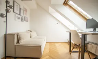 Zentral gelegene Dachgeschosswohnung mit Dachterrasse!