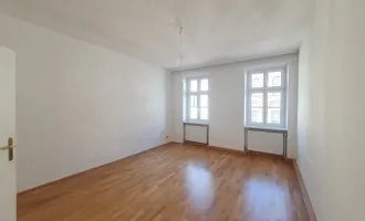 Entzückende Wohnung - Altbauhaus - in gesuchter Toplage
