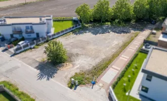 Grundstück - aufgeschlossen - Baubewilligt