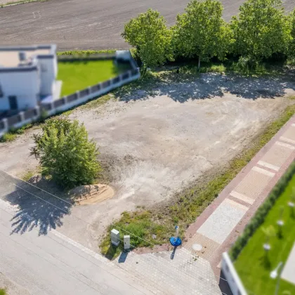 Grundstück B  - aufgeschlossen - Baubewilligt - Bild 2