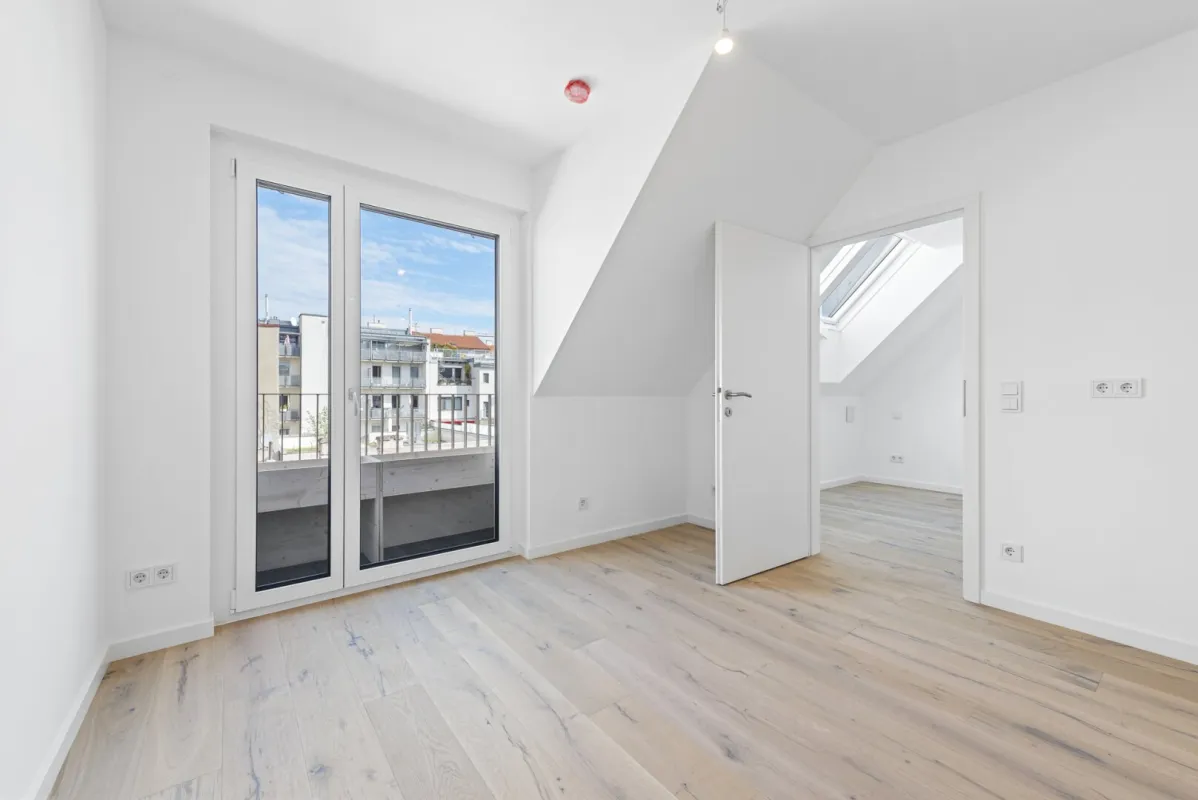ENTZÜCKENDE SINGLE-WOHNUNG IM DACHGESCHOSS IN HERNALS - Bild 1