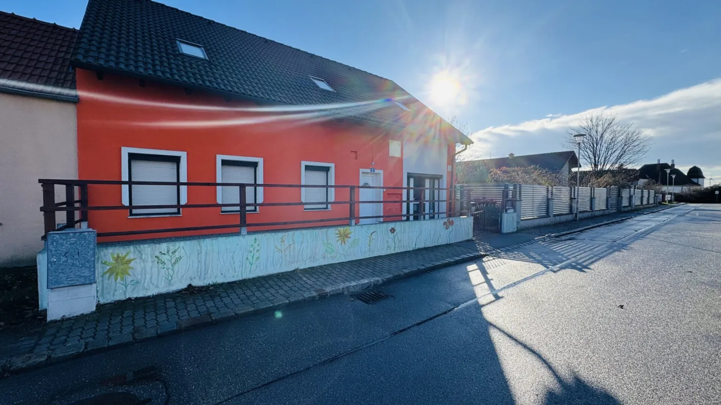 Haus mit Potential, lassen Sie ihren Traum zur Realität werden! - Bild 1