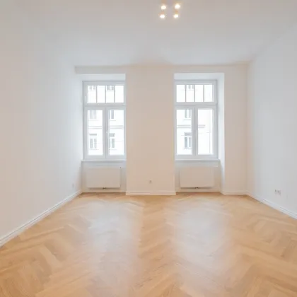 Top-sanierter Altbau-Erstbezug – Elegante 3-Zimmer-Wohnung mit moderner Ausstattung - Bild 2