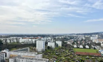 Urbanes Wohnen im High Five Tower ab Sommer 2025! Kompakte 1-Zimmer-Wohnung mit Loggia im 18.OG
