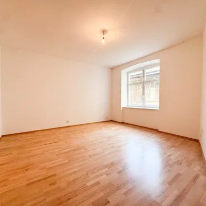 Charmante 2-Zimmer-Wohnung mit Hoflage beim Hannovermarkt - Bild 2