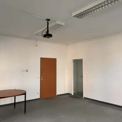 Klimatisierte Büroräume mit VIER Parkplätzen nähe FISCHAPARK - Bild 3