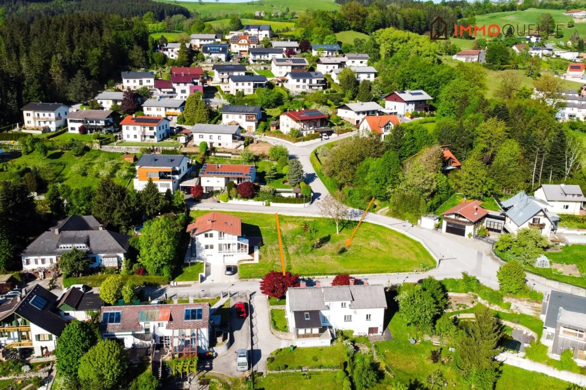 Sonnengrund in Bestlage von Scheibbs! Südhang mit Weitblick: Ideal für Ihr Eigenheim oder exklusive Wohnprojekte - Bild 1