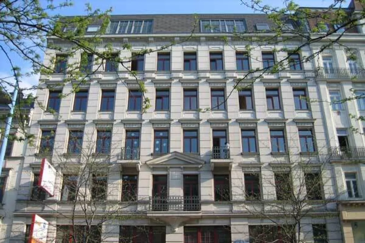 Altbauflächen in bester Lage - Bild 1