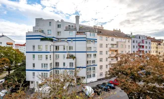 ++KLNB121++ Renovation Opportunity: Well-Located 2-Room Apartment with Airbnb Potential