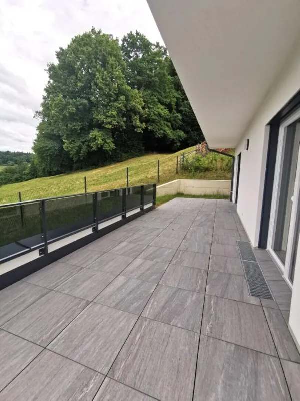Erstbezug Nähe LKH: Luxuriöse 4-Zimmer-Gartenwohnung nahe Leechwald - bezugsbereit! Sonderaktion: 35 % Anzahlung - Restkaufpreis in 5 Jahren - Bild 1