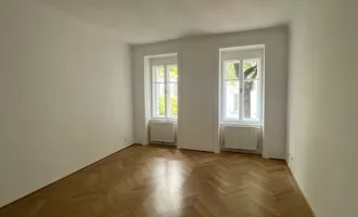 UNBEFRISTET - Hofseitige 2-Zimmer Altbauwohnung mit separater Küche und Kellerabteil in der Margaretenstraße