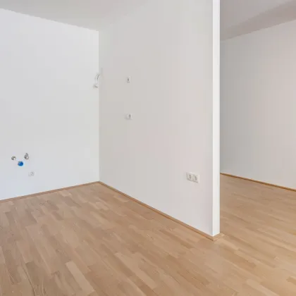 Großzügige 4 Zimmer Wohnung in Bahnhofsnähe - PROVISION BEZAHLT DER ABGEBER - Bild 3