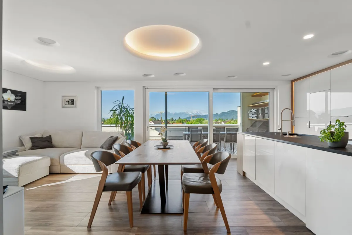 Willkommen über den Dächern von Lustenau - Penthouse-Wohnung mit rund 91 m² Terrasse und top smarthome Ausstattung - Bild 1