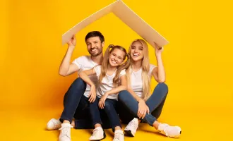 Perwang am Grabensee: Sanierungsbedürftiges Haus für 1 – 2 Familien zum fairen Preis! „Ein offenes Geheimnis für Kenner!“ COMING SOON!