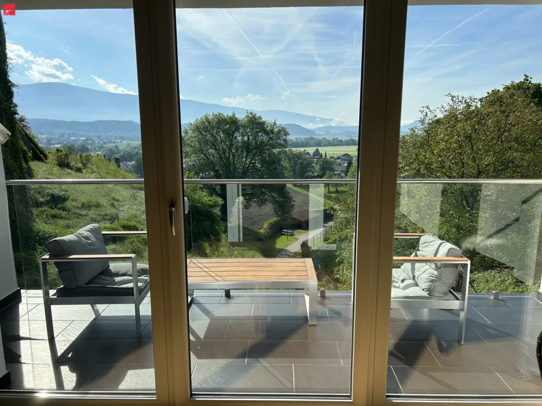 Charmanter Wohnhit mit sonnigem Balkon! - Bild 1