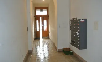 Altbauwohnung mit Charme und Potential- nur 7 Min. zur U1- WOHNEN im Herzen von Favoriten
