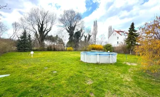 Einfamilienvilla mit hochwertigster Ausstattung und großzügigem Garten!