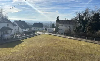 Traumhaftes Grundstück mit Fernblick bis in die Berge - 2156m² Baugrundstück in Bergham, Leonding!