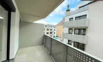 2 ZIMMER | ZENTRALE LAGE | WOHNEN MIT WOHLFÜHLFAKTOR | KARMELITERHOF | AB JULI