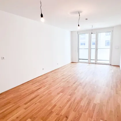 WUNDERBAR AUFGETEILTE 2-ZIMMER-WOHNUNG MIT LOGGIA - Bild 3