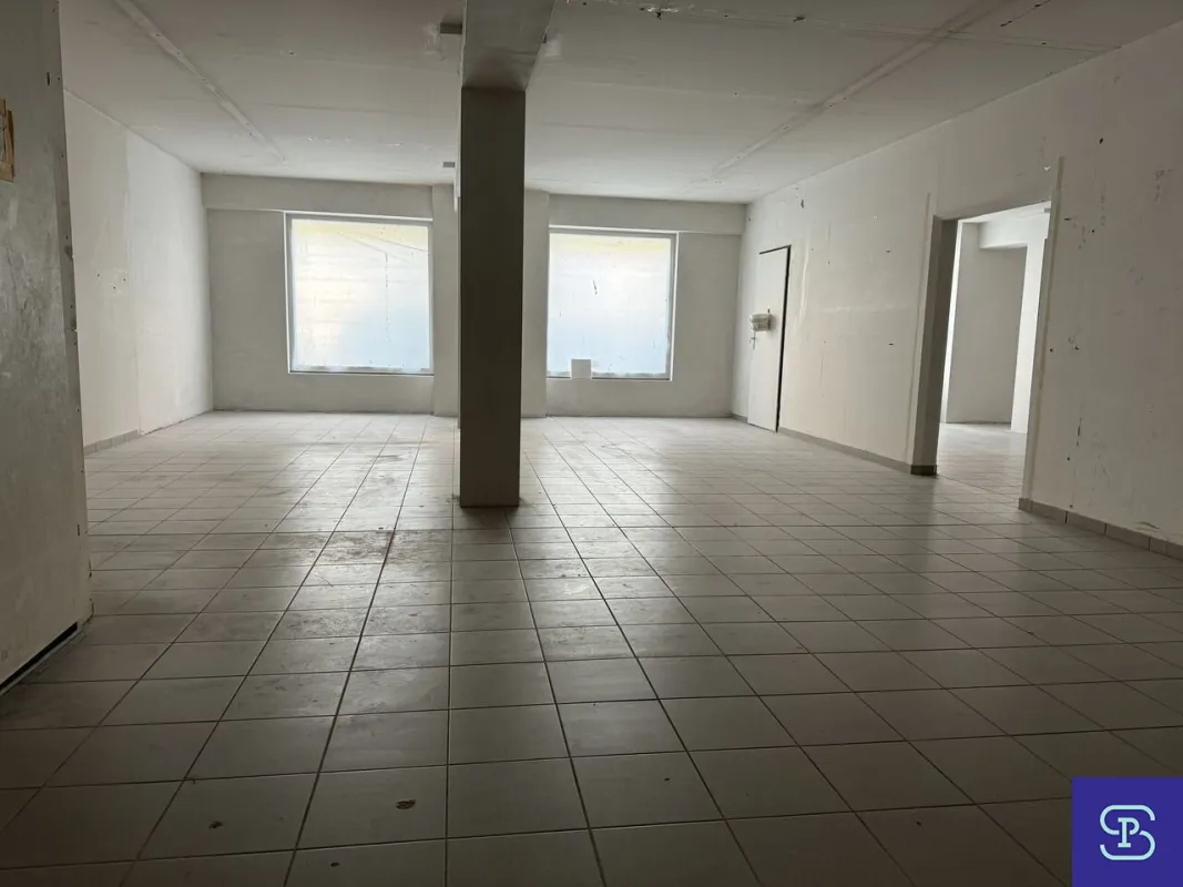Linzer Straße: Belagsfertiger 134m² Büro-Erstbezug + 10m² Lager - 1140 Wien - Bild 1