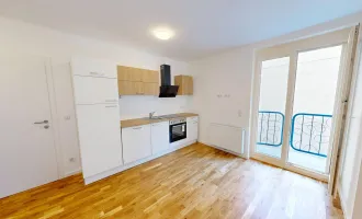 Singlewohnung - 2-Zimmer mit Balkon in den Innenhof - Erstbezug nach hochwertiger Sanierung